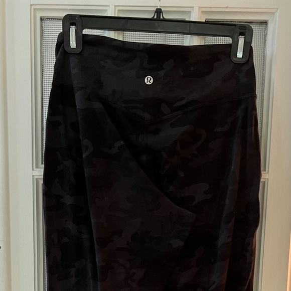 Lululemon Align Jogger - Picture 4 of 5